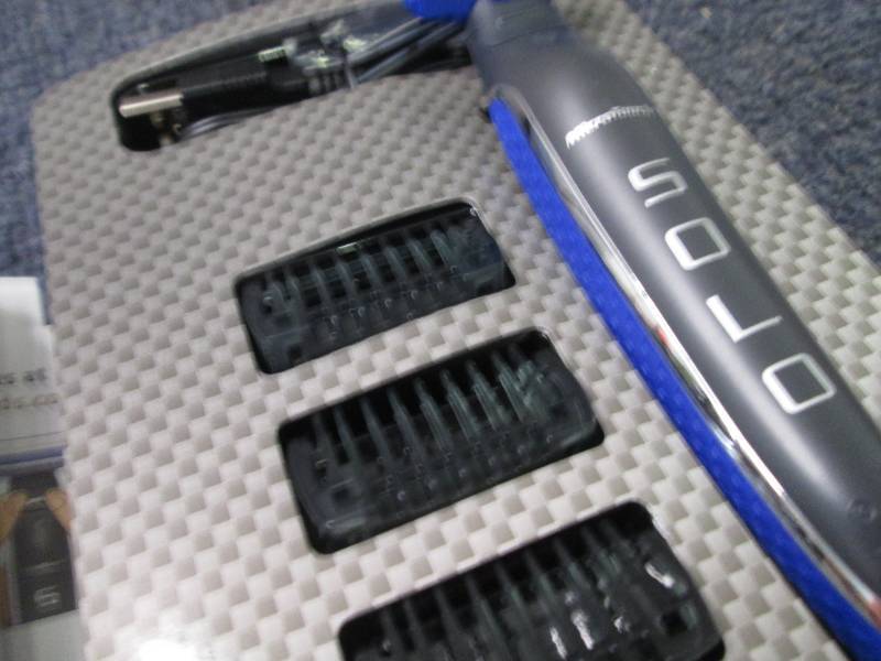 lot 196 image: Micro Touch Solo Shaver, Trimmer, E...