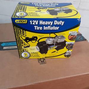 lot 18 image: Airtight 12V Heavy Duty Tire Inflat...