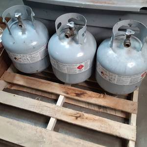 lot 80 image: (3) Up to Date Ready to Fill Pinnac...