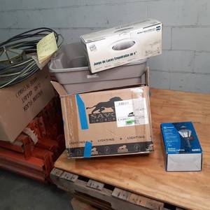 lot 83 image: Tote of Lighting Products and 100 f...