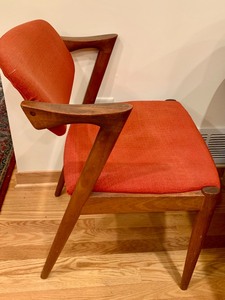 lot 2 image: Pair of Mid Century Chairs