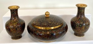 lot 26 image: Three Coordinating Cloisonn Items