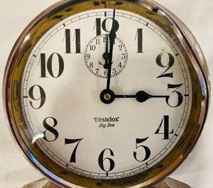 lot 62 image: Vintage Clock and Desk Set