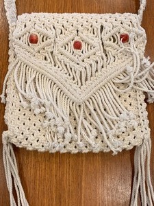 lot 211 image: Fun Vintage Macrame Handbag
