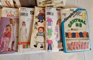 lot 175 image: Large Vintage Pattern Collection - Womens and Childrens Styles