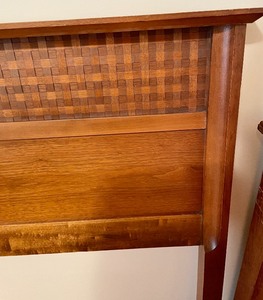 lot 317 image: Mid Century Modern Headboard