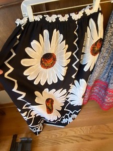 lot 357 image: Two Fun Vintage Skirts