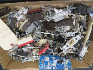 lot 62 image: 47 NEW ELECTRICAL SWITCHES
