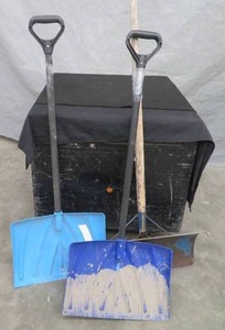 lot 96 image: SNOW SHOVELS
