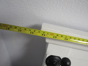 lot 2 image: heavy coat rack