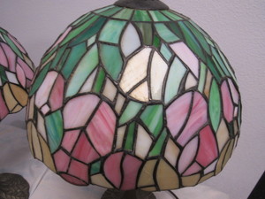 lot 16 image: 2 Tiffany style lamps