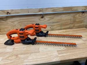 lot 14 image: BLACK & DECKER Lot of 2-  BEHT150 120V 3.2 Amp Brushed 17 in. Corded Hedge Trimmers