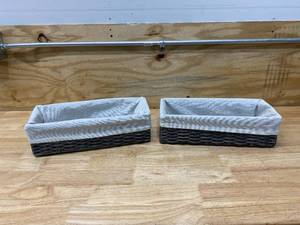 lot 67 image: Decorative Wicker Baskets- Lot of 2 (with cloth insert)