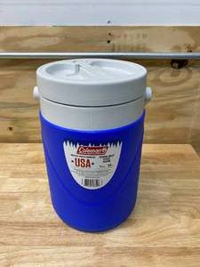 lot 68 image: COLEMAN 1 GAL Personal Cooler
