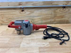 lot 5 image: MILWAUKEE 1675-1 Hole Hawg 12 Driver 7.5 Amp Heavy Duty Drill