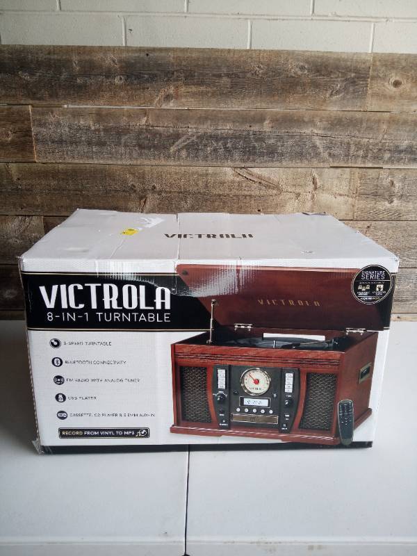 lot 1 image: Victrola - Bluetooth Stereo Audio System - Mahogany