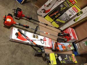 lot 41 image: Lot of Assorted and Mixed Trimmers  Various Conditions and Models Customer Returns See Pictures