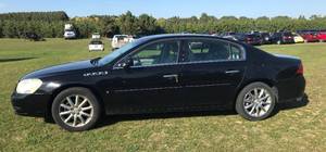 lot 3 image: 2008 Buick Lucerne CXS
