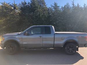 2011 Ford F150 Super Cab FX4 - 4x4