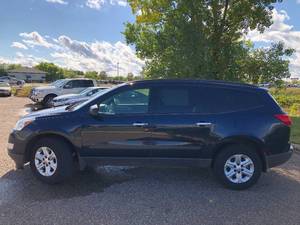 2011 Chevrolet Traverse LS - 2 OWNER