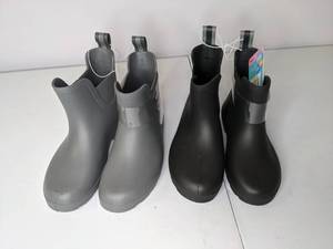 lot 65 image: New Set of (2) Totes Cirrus Womens Chelsea Ankle Rain Boots - Size 6, Grey and Black