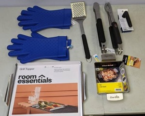 lot 179 image: Grilling Lot Char-Broil Pan Contenant, Room Essentials Grill Topper, (2) Pairs of Grilling Gloves & More - All New 