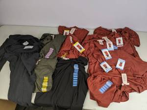 lot 309 image: Resellers Dream New Jersey Knit Tops & Bottoms