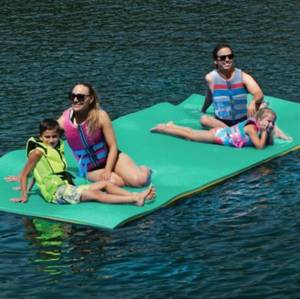 lot 5 image: Incredibly Fun Floating Oasis Water Pad