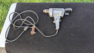 lot 37 image: Vintage Craftsman Power Drill
