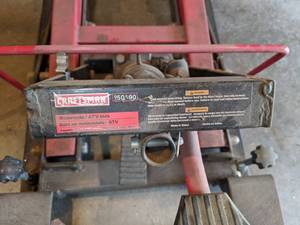 lot 237 image: Craftsman MotorcycleATV Jack