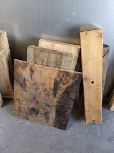 lot 249 image: Lot of Miscellaneous Wood & Sheet Metal Pieces