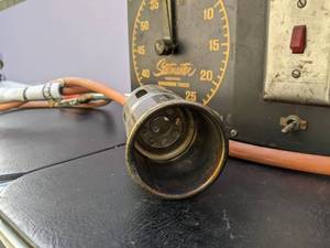 lot 221 image: Hot Lot Vintage Dominion Hot Plate, IdealGas Propane Torch & Statmaster Industrial Darkroom Timer