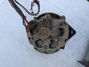 lot 74 image: Vintage Delco Remy Pump & FanVentilator