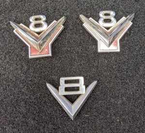 lot 98 image: Set of (3) Vintage Ford V8 Emblems