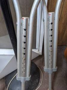 lot 274 image: Miscellaneous Lot with Crutches, Floor Lamp, Bulbs and More