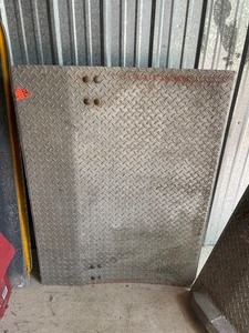 Heavy Duty Metal Loading Dock Plate 36 x 48