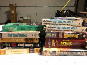 lot 24 image: 29 VHS Movies