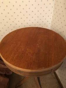 lot 53 image: Drum Side Table