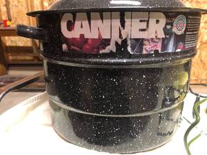 lot 102 image: Canning Supplies