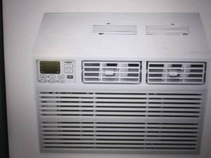 whirlpool 15,000 btu window air con...