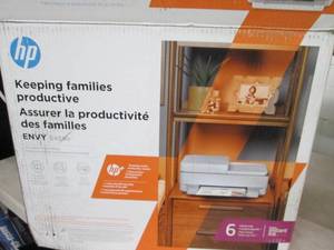 HP Envy 6455e printer, appears new,...