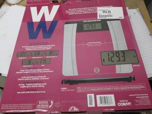 glass body analysis scale open box ...