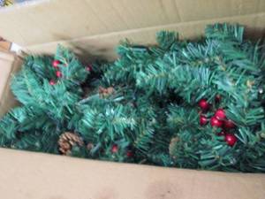 Joyin 9 Christmas garland, open bo...