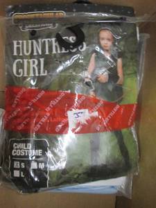 Lot of Halloween costumes, various ...