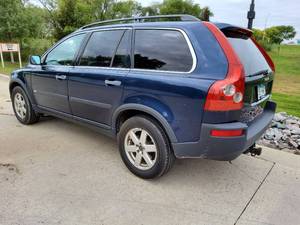 2004 VOLVO XC90