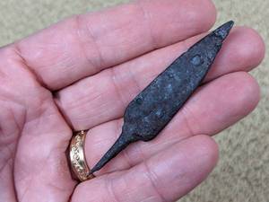 lot 103 image: Legendary and Ancient 9th - 12th Century Viking Arrow Head