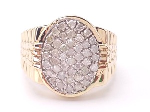 lot 50 image: Impressive 1.00 Carat Rolex Style Diamond Cluster Yellow Gold Estate Ring