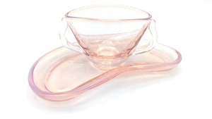 lot 415 image: Vintage Fostoria Seascape Pink Opalescent Sugar Bowl and Tray