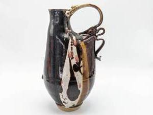 lot 443 image: 11 12 Signed Studio Art Pottery
