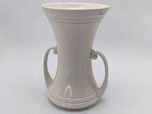 lot 445B image: Vintage Abingdon Signed Double Handled Pottery Vase 9 34